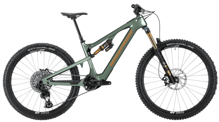Nukeproof Kilowatt Carbon Factory con Avinox M2S, imagen oficial limpia de producto.