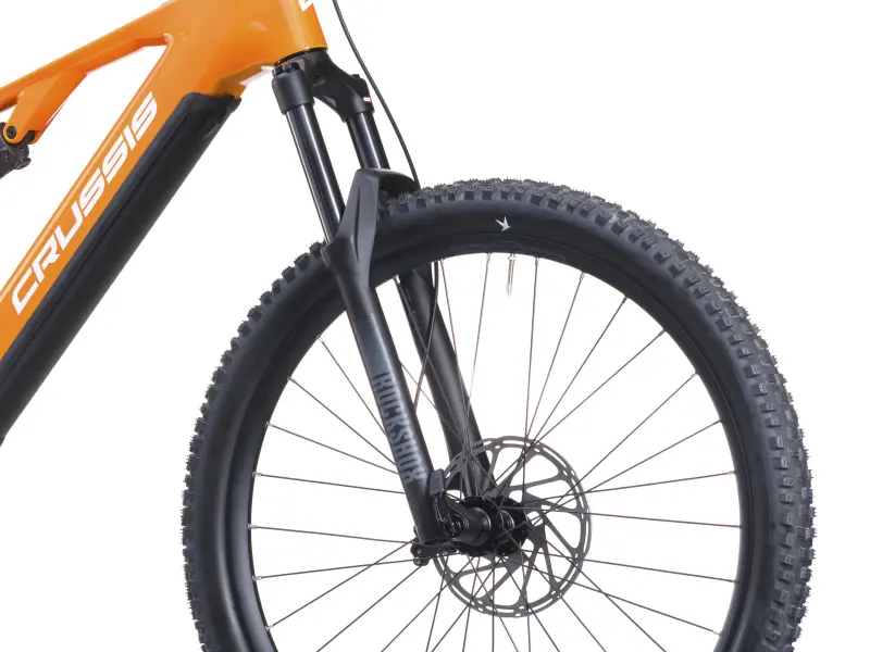RockShox Recon fork and front wheel on the Crussis 9.12 REM