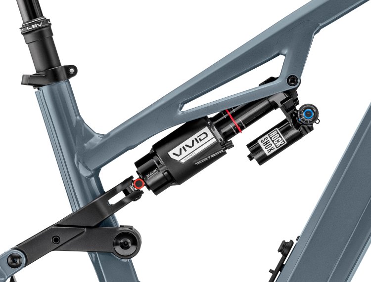 RockShox Vivid Ultimate rear shock on the grey Moustache CLUTCH 160.9
